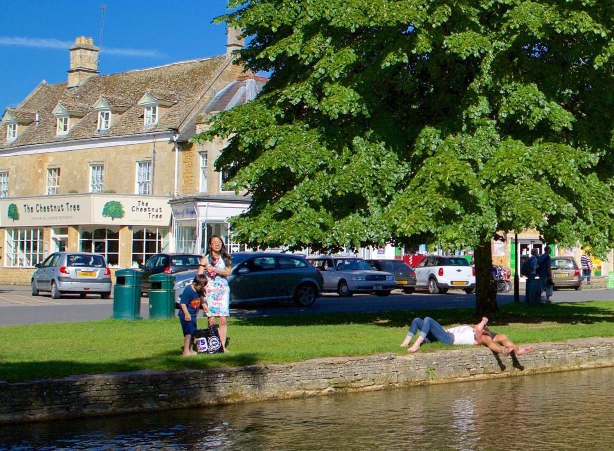 Chestnut Bed&Breakfast Bourton-on-the-Water Exterior foto